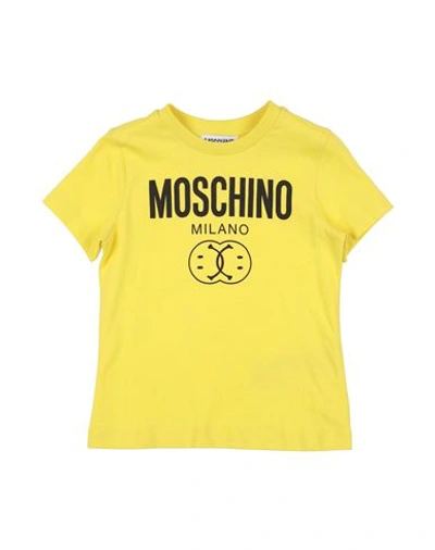 Shop Moschino Kid Toddler Boy T-shirt Yellow Size 6 Cotton