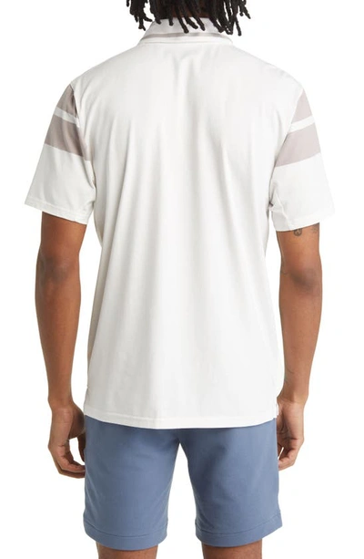 Radmor Taylor Cap Stripe Performance Organic Cotton Golf Polo In Snow White/ Clay