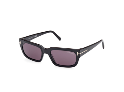 Shop Tom Ford Ezra Smoke Rectangular Unisex Sunglasses Ft1075 01a 54 In Black