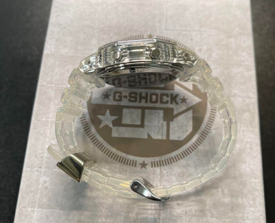 Pre-owned Casio G-shock Dw-5040rx-7jr 40th Anniversary Clear Remix Limited Watch Japan