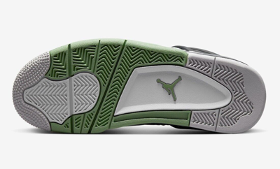 Pre-owned Jordan Air  4 Retro Seafoam Aq9129-103 Women Size 6.5w-9.5w In Green