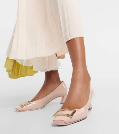 Roger Vivier Women's Calfskin D'orsay With Wide Heel Belle Vivier T. 45 Pumps In Neutrals