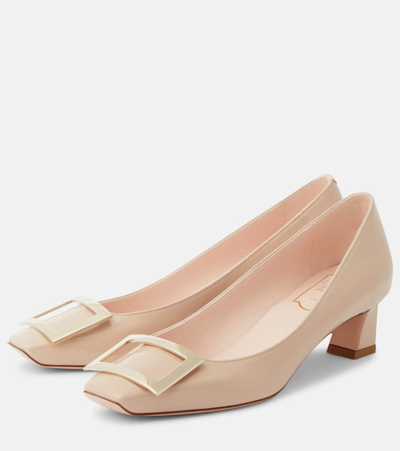 Shop Roger Vivier Trompette 45 Patent Leather Pumps In Neutrals