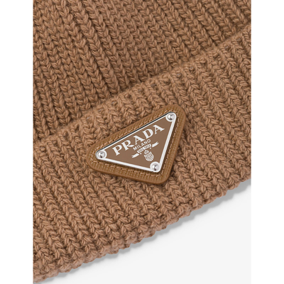 Prada Mens Brown Brand-plaque Cashmere And Wool-blend Beanie Hat In Brown
