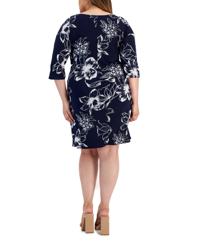 Shop Robbie Bee Plus Size Printed Side-knot Sheath Dress In Navy,white