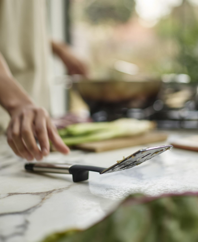 Joseph Joseph Elevate Silicone Slotted Turner With Integrated Tool Rest In Black