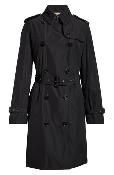 Burberry Kensington Double-breasted Trench Coat In Black