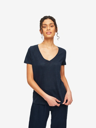 Shop Derek Rose Women's V-neck T-shirt Jordan Linen Navy