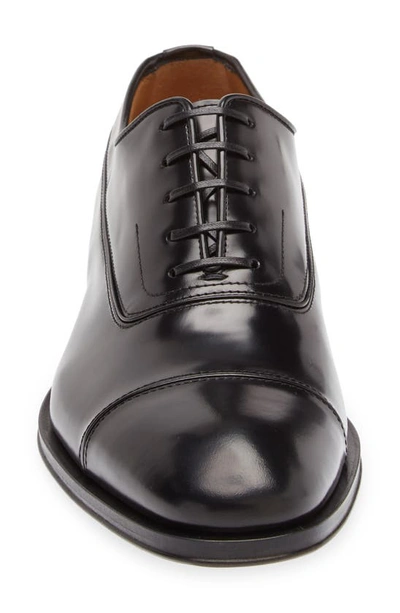 Ferragamo Riley Leather Oxford In Nero New Biscotto