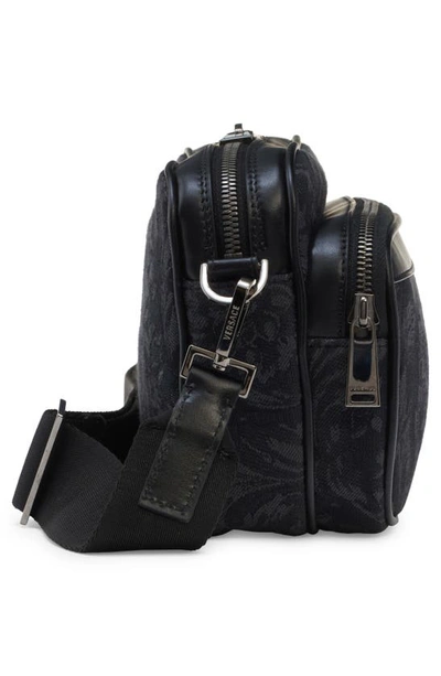 Shop Versace Barocco Jacquard Twill Camera Bag In Black Black-ruthenium