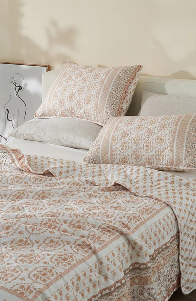 Patina Vie Maison Patina Vie Reversible Comforter & Sham Set In Block Floral Gold