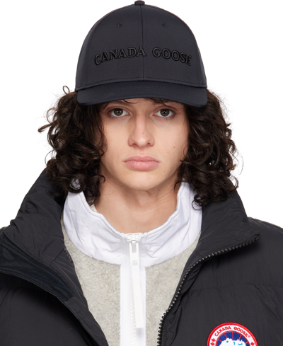 Canada Goose Black Tech Cap In Black