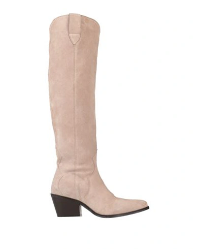 Shop Nira Rubens Woman Boot Beige Size 7 Leather