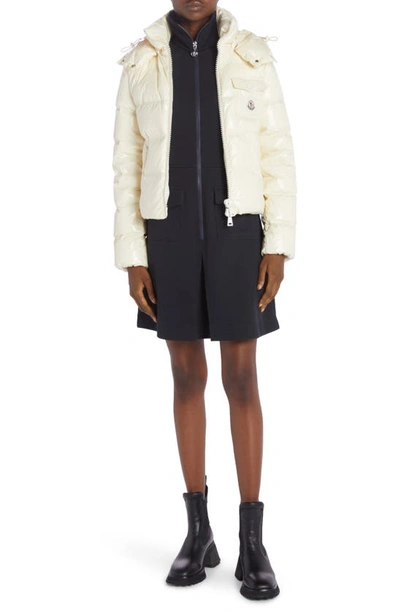 Moncler Andro Hooded Puffer Jacket In Yellow