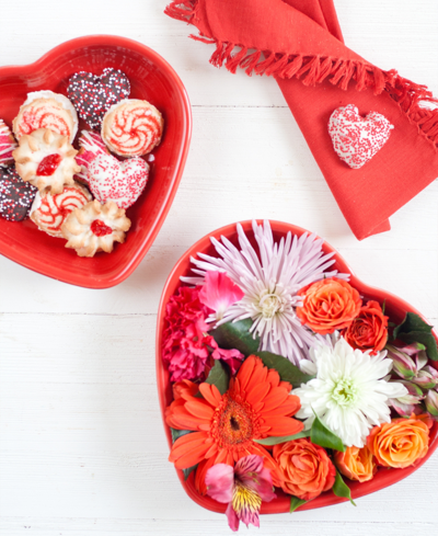 Fiesta Medium Heart-shaped Bowl 19 oz In Peony