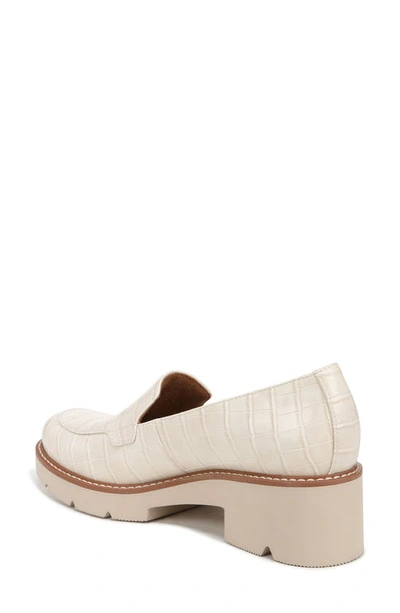 Shop Naturalizer Cabaret Platform Lug Sole Loafer In Porcelain