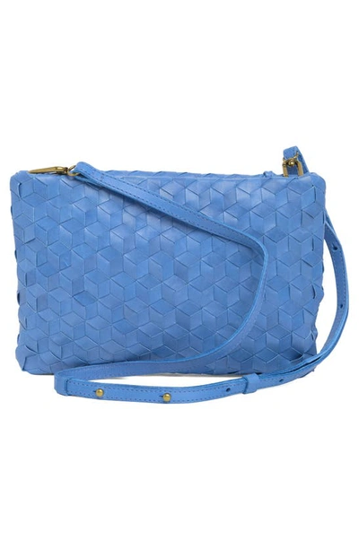 Shop Madewell The Puff Woven Crossbody Bag In Oasis Blue