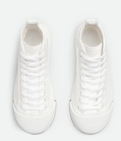 Shop Bottega Veneta Sneakers In Optic White