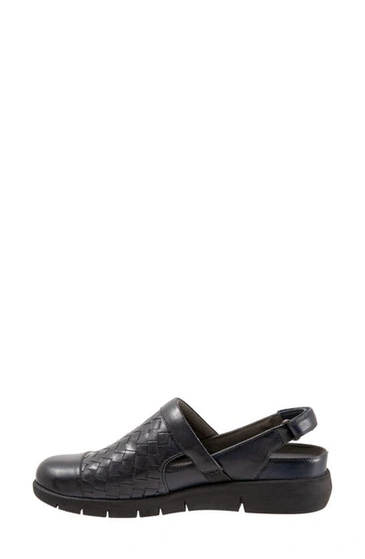 Softwalk Salina Ii Clog In Navy