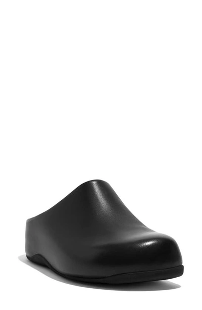 Shop Fitflop 'shuv™' Leather Clog In Black