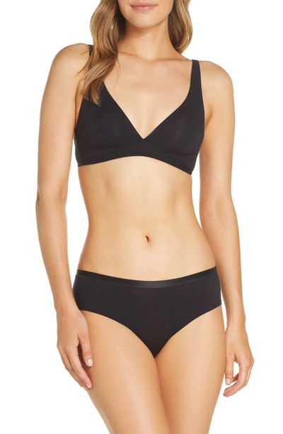 Shop Hanro Cotton Sensation Soft Cup Bra In Black 019