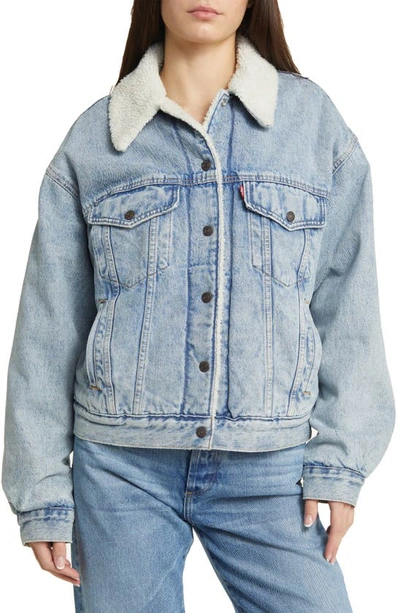 Levi's 90s Sherpa Trucker Jacket In Morning Sunlight