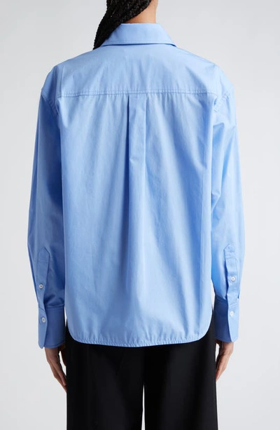 Shop Victoria Beckham Crop Organic Cotton Poplin Button-up Shirt In Oxford Blue