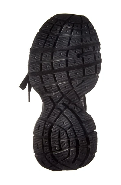 Shop Balenciaga 3xl Sneaker In Black/ White