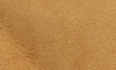 Ugg Stitched Slim Tech Gloves In Chestnut