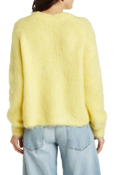 Madewell Brushed V-neck Sweater In Heather Lemon