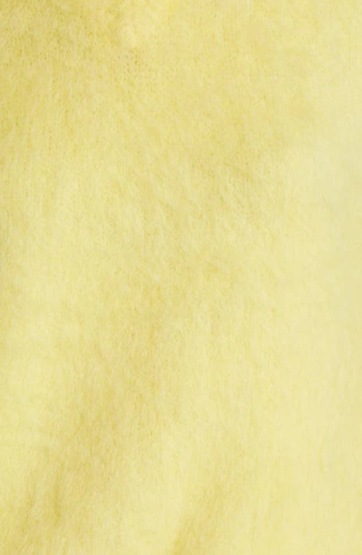 Madewell Brushed V-neck Sweater In Heather Lemon