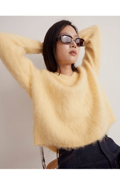 Madewell Brushed V-neck Sweater In Heather Lemon