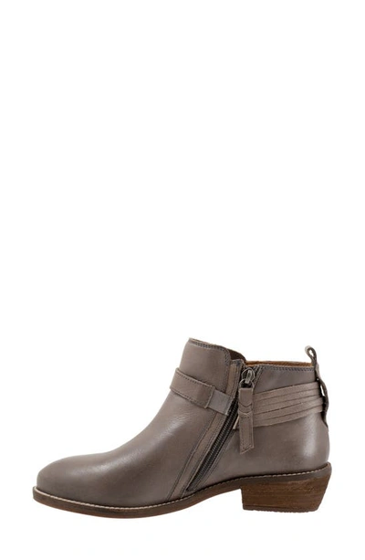Softwalk Reade Bootie In Dark Grey