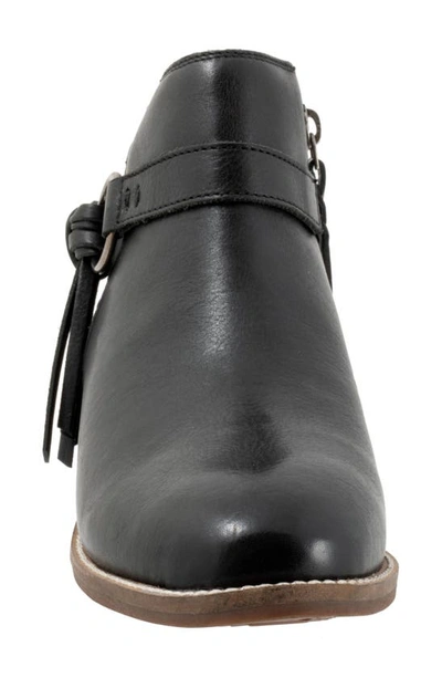 Softwalk Reade Bootie In Black