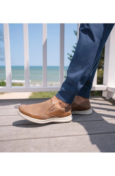 Nunn Bush Conway Ez Slip-on Sneaker In Tan Multi