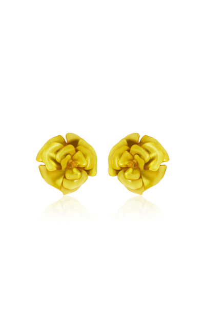 Shop Oscar De La Renta Gardenia Plexy Earrings In Yellow