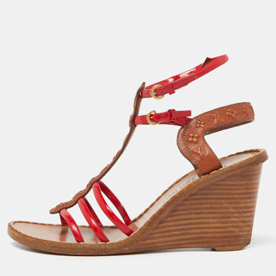 Pre-owned Louis Vuitton Brown/red Monogram Embossed Leather And Patent T-strap Wedge Sandals Size 37.5