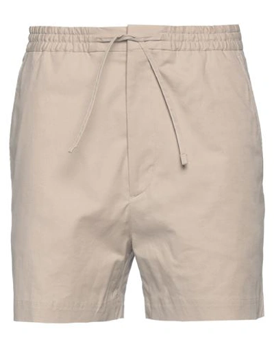 Shop Tiger Of Sweden Man Shorts & Bermuda Shorts Beige Size 32 Cotton, Linen, Elastane