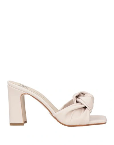Shop Marian Woman Sandals Off White Size 8 Leather