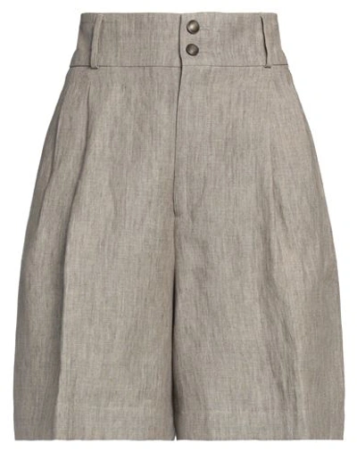 Shop Berwich Woman Shorts & Bermuda Shorts Dove Grey Size 8 Linen