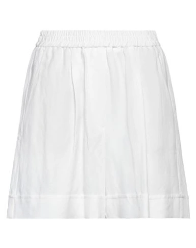 Shop 8pm Woman Shorts & Bermuda Shorts Ivory Size Xxs Viscose, Linen In White