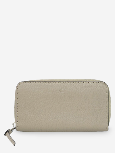 Pre-owned Fendi Leather Wallet In Grey