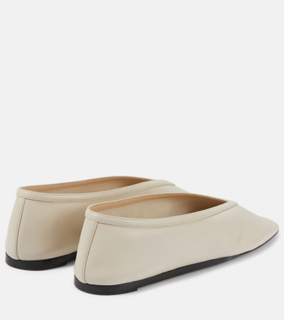 Le Monde Beryl Leather Luna Ballet Flats In Neutrals