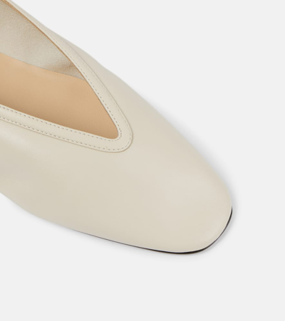 Shop Le Monde Beryl Luna Leather Slippers In Neutrals