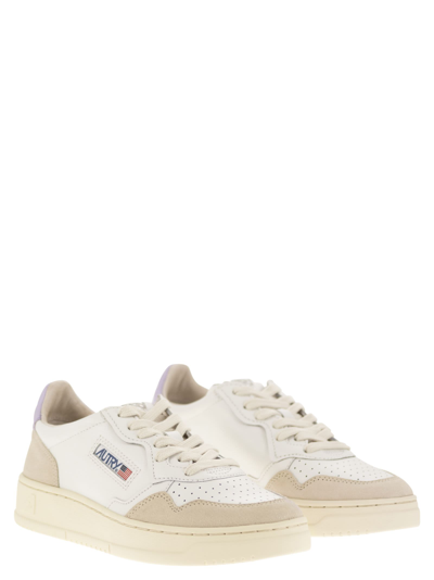 Autry 01 Sneakers In White Suede And Leather