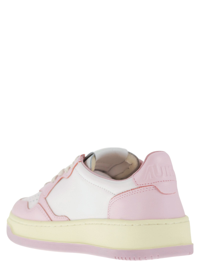 Autry Medalist Low Leather Sneakers