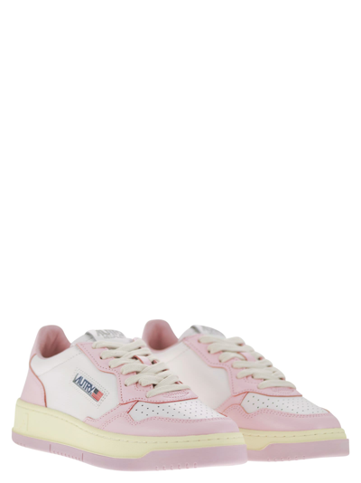 Autry Medalist Low Leather Sneakers