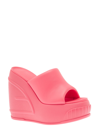 Shop Fendi Pink Platform Slides With Embossed Oversized Ff Pattern In Leather Woman