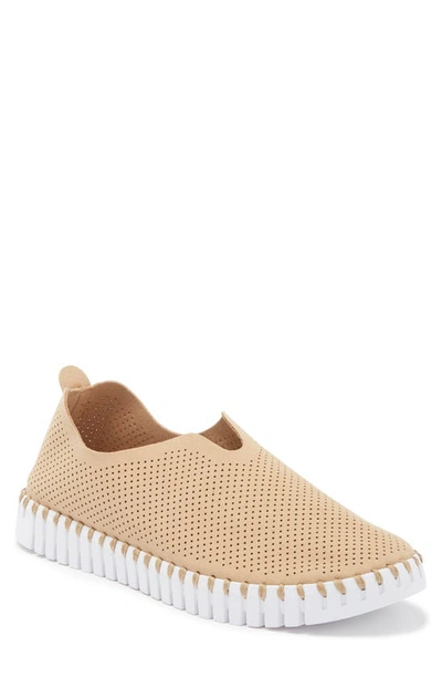 Ilse Jacobsen Tulipu Perforated Platform Sneaker In Latte