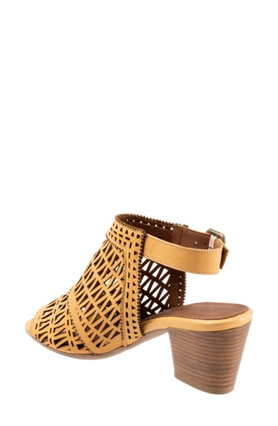 Bueno Candice Sandal In Mustard